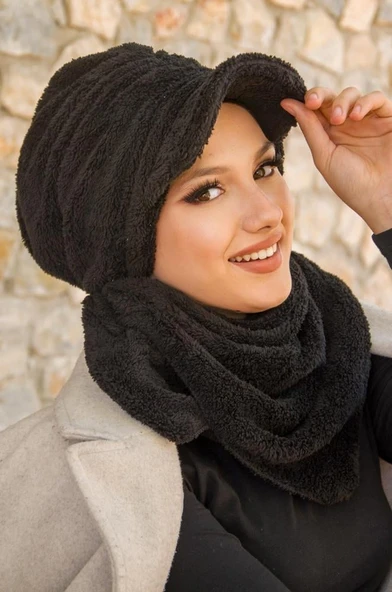 Siyah Kürk Şapka ve Etol Takım - 2