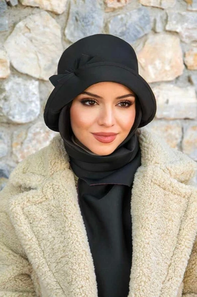 Siyah Aksesuarlı Atkılı Vintage Şapka - Resim 3