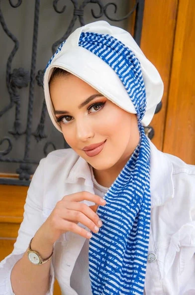 Beyaz Mavi Desen Fularlı Şapka Bone ürün görseli