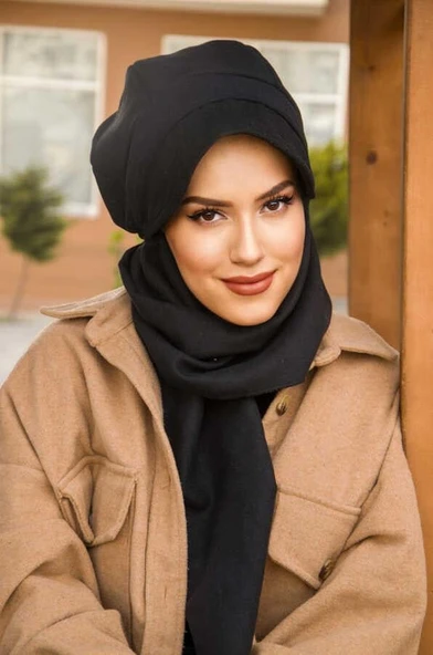 Siyah Kaşe Tesettür Şapka - 3