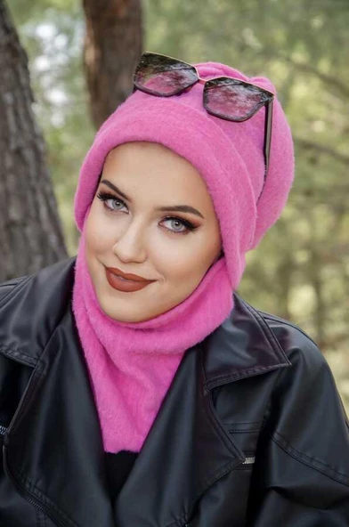 Pembe Maskeli Bere - Resim 5