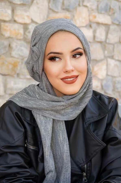 Gri Fiyonklu Tesettür Bere - Resim 2