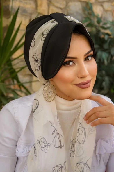 Siyah Ekru Desen Fularlı Şapka Bone ürün görseli