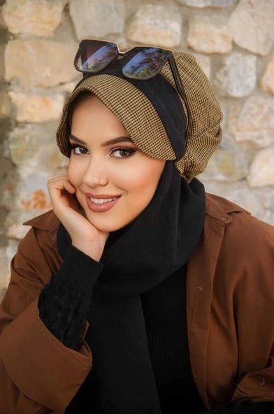 Hardal Siyah Kare Desen Tesettür Şapka ürün görseli