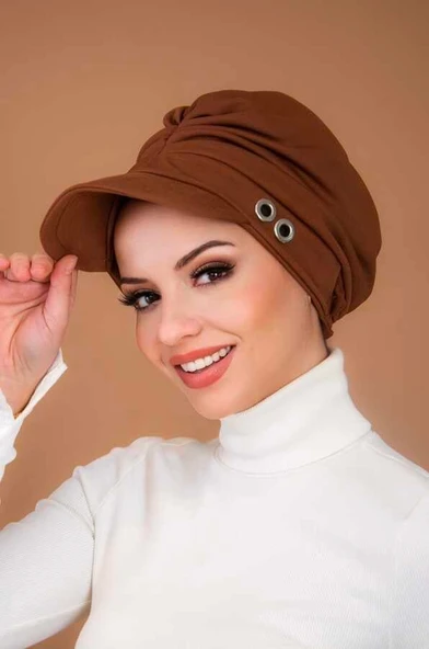 Karamel Metal Detaylı Tesettür Şapka Bone ürün görseli