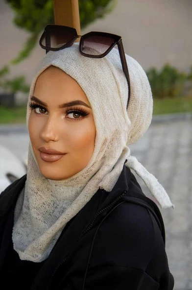 Beyaz Triko Kışlık Spor Bone Hijab - Resim 2