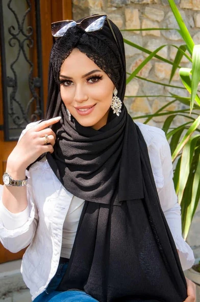 Siyah Dantelli Burgu Model Hazır Şal - 3