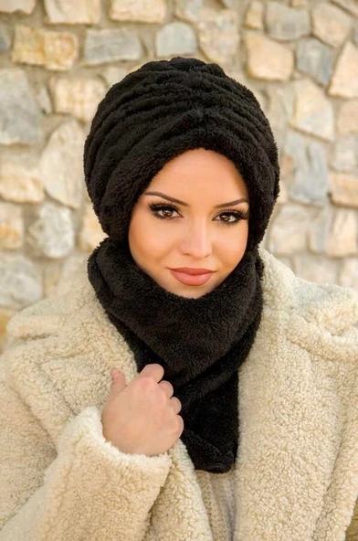 Siyah Kürk Büzgülü Bone Ve Etol Takım ürün görseli