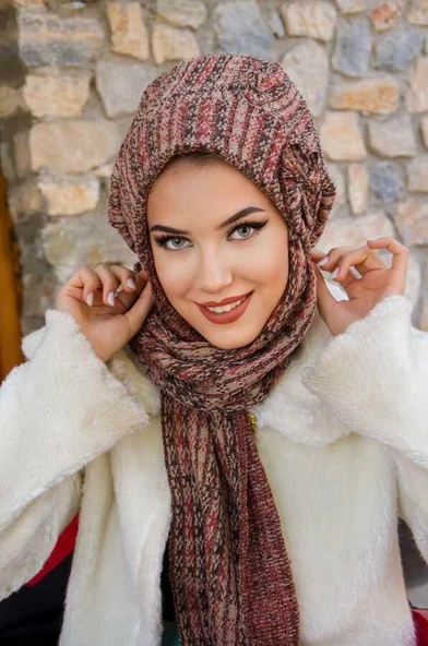 Kahve Desen Fiyonklu Tesettür Bere - Resim 2