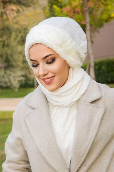 Kırık Beyaz Fitilli Kürk Aksesuarlı Tesettür Bere - Resim 4