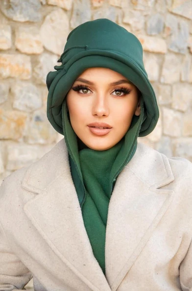 Zümrüt Yeşili Aksesuarlı Vintage Şapka ürün görseli