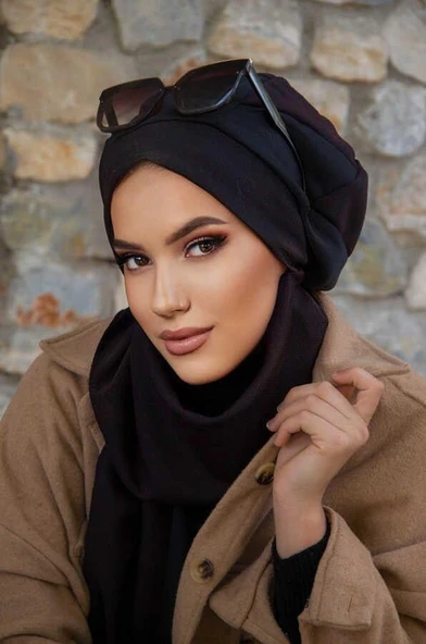 Bordo Siyah Garnili Tesettür Bere ürün görseli