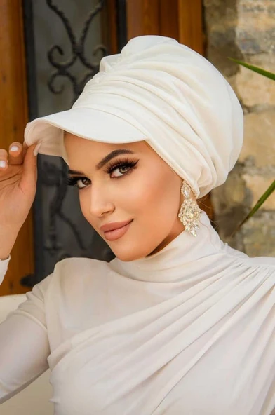 Kırık Beyaz Bantlı Şapka Bone ürün görseli