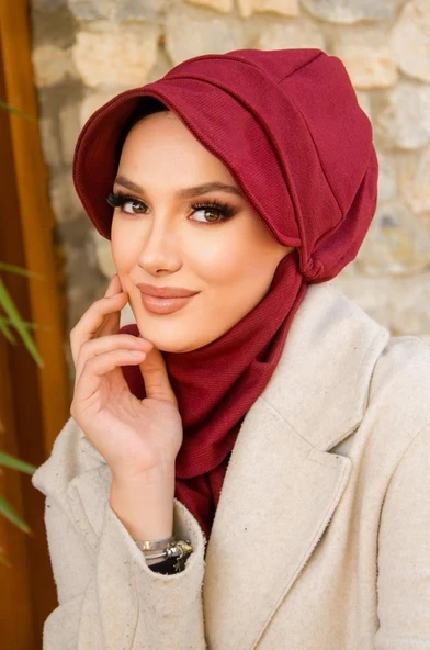Bordo Hazır Atkılı Tesettür Şapka ürün görseli