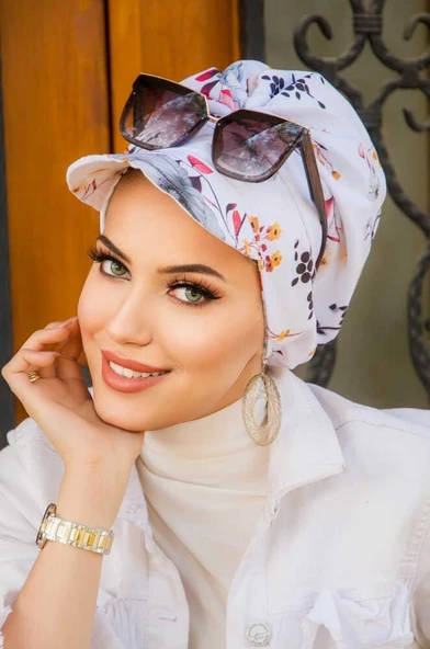 Beyaz Gri Çiçek Desen Şapka Bone - Resim 3