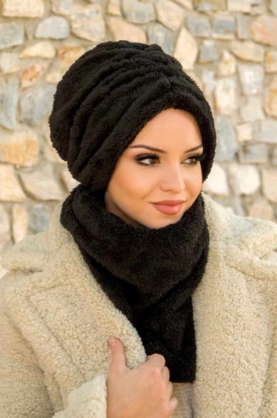 Siyah Kürk Büzgülü Bone Ve Etol Takım - Resim 2