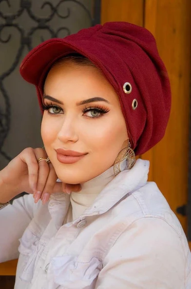 Bordo Metal Detaylı Tesettür Şapka Bone - Resim 2