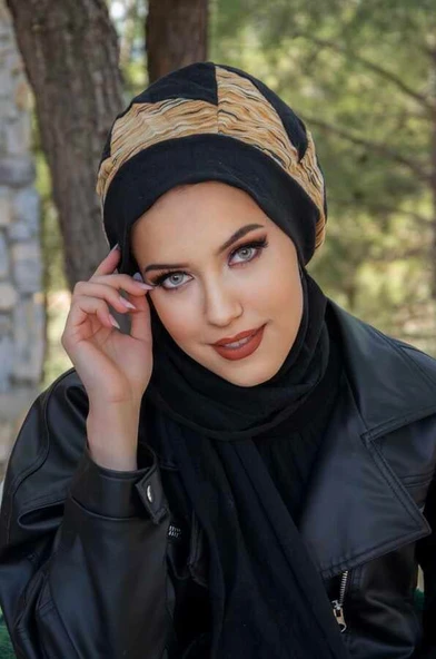 Siyah Kaşe Garnili Tesettür Bere - 2