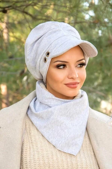 Eşofman Gri Metal Detaylı Büzgülü Tesettür Şapka Ve Etol Takım - Resim 3