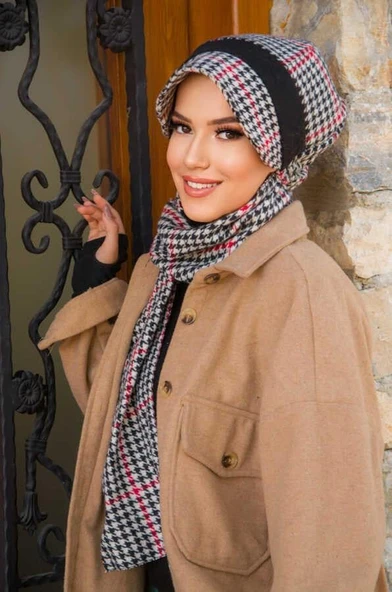 Siyah Kırmızı Detay Kazayağı Desen Tesettür Şapka - Resim 2