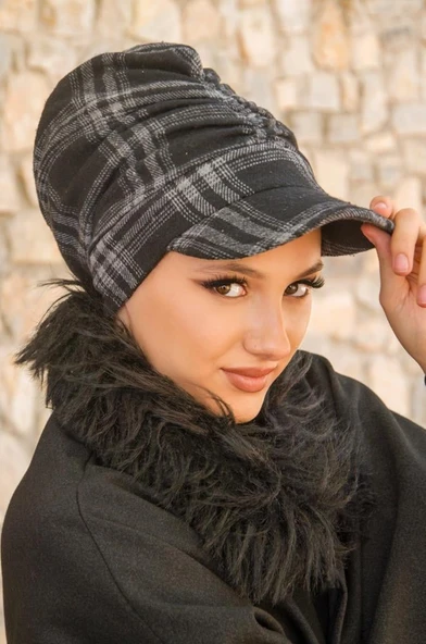 Füme Siyah Ekose Desen Tesettür Şapka ürün görseli