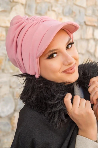 Pudra Kışlık Tesettür Şapka ürün görseli