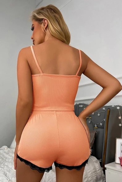 Kadın Mercan Pembe Alt Ve Üst Dantel Detaylı Şortlu Gecelik Takımı - Resim 2