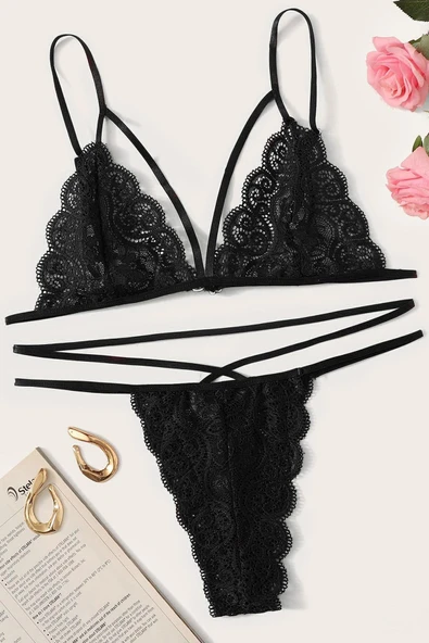 Kadın Siyah Dantel Sütyen Külot Takımı ürün görseli
