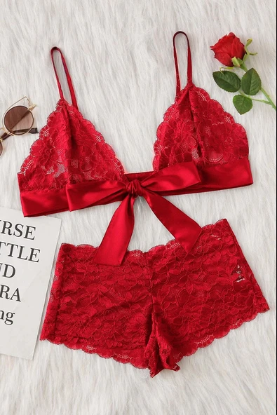 Kadın Kırmızı Dantelli & Kurdelalı Sütyen Külot Takımı ürün görseli