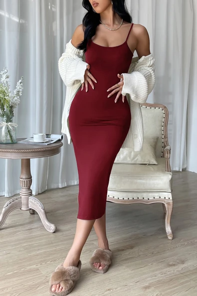 Kadın Bordo Yırtmaçlı Diz Altı Vücüdu Saran Gecelik - Resim 4