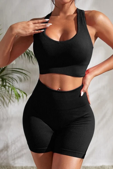 Kadın Siyah Yüksek Bel Çapraz Sırt Detaylı Şortlu Gecelik Takım ürün görseli