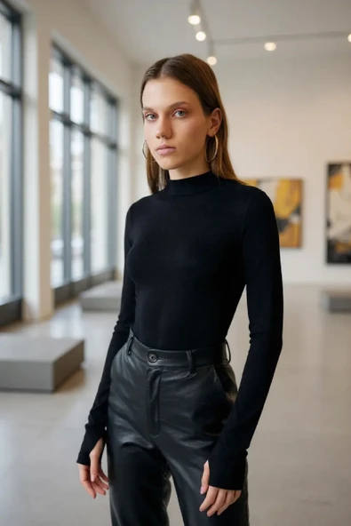 Kadın Siyah Parmak Detaylı Esnek Uzun Kollu Body - Resim 2