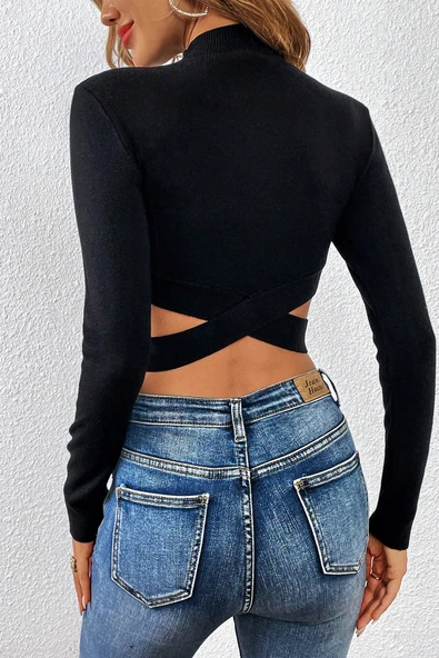 Kadın Siyah Çapraz Bel Detaylı Dik Yaka Uzun Kol Crop Top Bluz - Resim 2