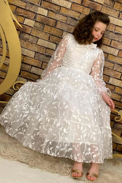 Kız Çocuk Kolları ve Yakası Şeffaf Tüllü ve Yaprak Detaylı Beyaz Elbise - Resim 2