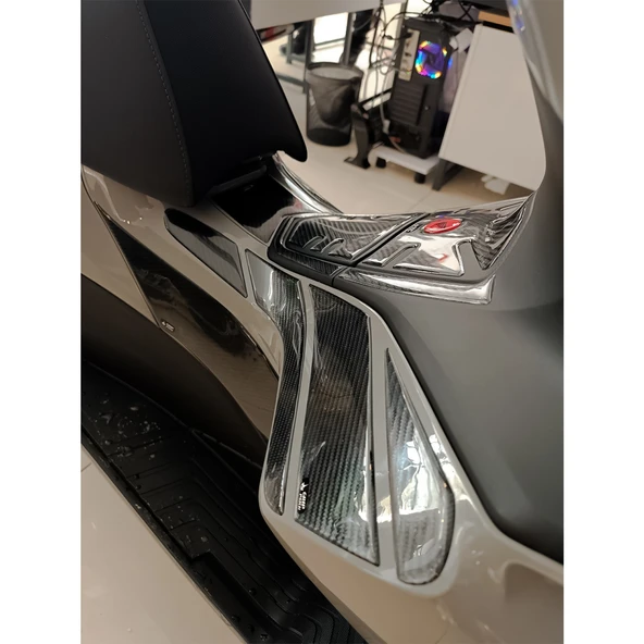 HONDA - PCX 125 2021-2024 İLE UYUMLU YAN GÖVDE KORUMA TANK PAD - 2