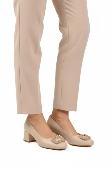 Ayakmod Bej Cilt Kalın Topuklu Kadın Abiye Ayakkabı 695040 Z ürün görseli