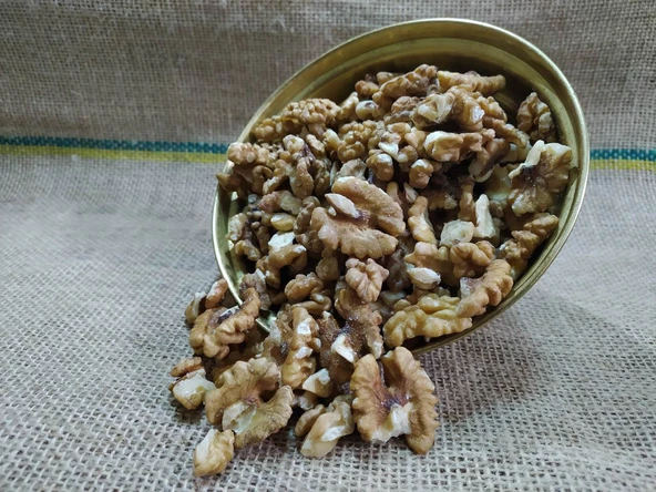 GURMEKENT KELEBEK CEVİZİÇİ 1000GR ürün görseli 1