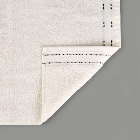 Soft Tiny Yüz Havlusu - Ekru / Siyah - 50x90 cm - Resim 3