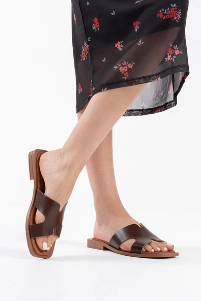 Fergei Acı Kahve Hakiki Deri Terlik - Resim 4