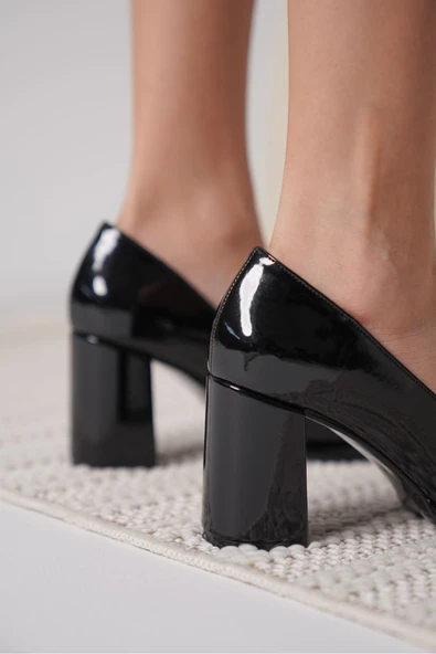 Melly Siyah Rugan Kadın Topuklu Ayakkabı - Resim 5