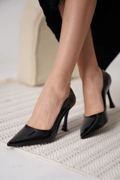Blade Siyah Rugan Kadın Stiletto - 1