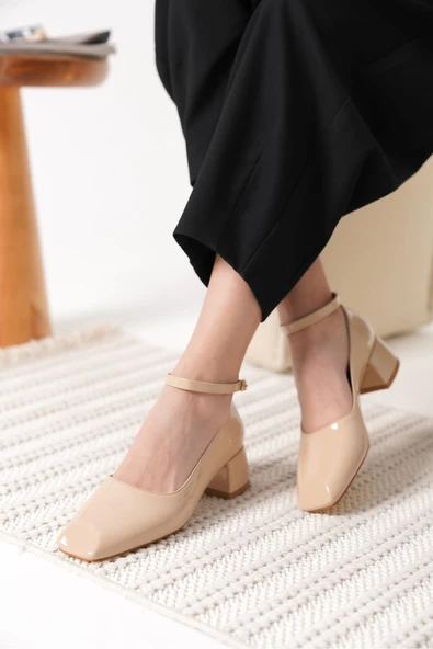 Arilla Bej Rugan Kadın Topuklu Ayakkabı - Resim 7