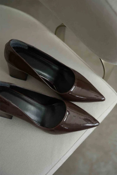 Valeria Acı Kahve Rugan Kadın Topuklu Ayakkabı - Resim 8