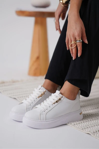Nova Kadın Gold Detaylı Beyaz Sneaker - 4