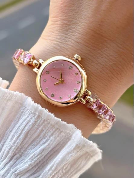 Coliseum Çelik Ve Taşlı Kordon Vintage Seri Küçük Kasa Özel Tasarım Kadın Kol Saati SP.8933.M4 ürün görseli