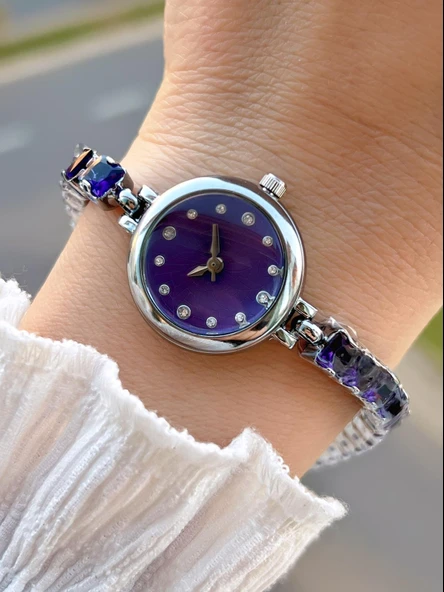 Coliseum Çelik Ve Taşlı Kordon Vintage Seri Küçük Kasa Özel Tasarım Kadın Kol Saati SP.8933.M7 ürün görseli