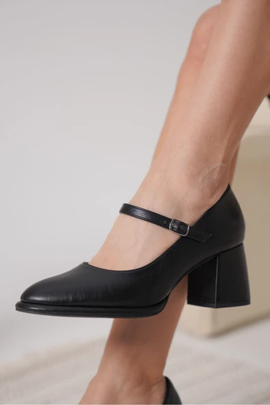 Slay Siyah Cilt Kadın Topuklu Ayakkabı - Resim 3
