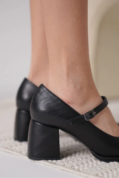 Slay Siyah Cilt Kadın Topuklu Ayakkabı - Resim 5