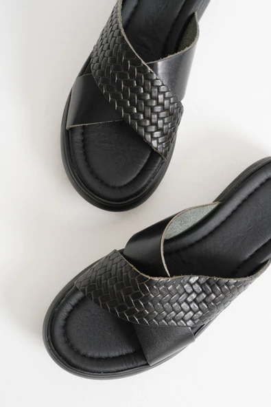 Fayn Siyah Hakiki Deri Terlik - Resim 7