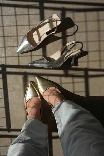 Angelica Kadın Gümüş Kırışık Rugan Topuklu Ayakkabı - Resim 9